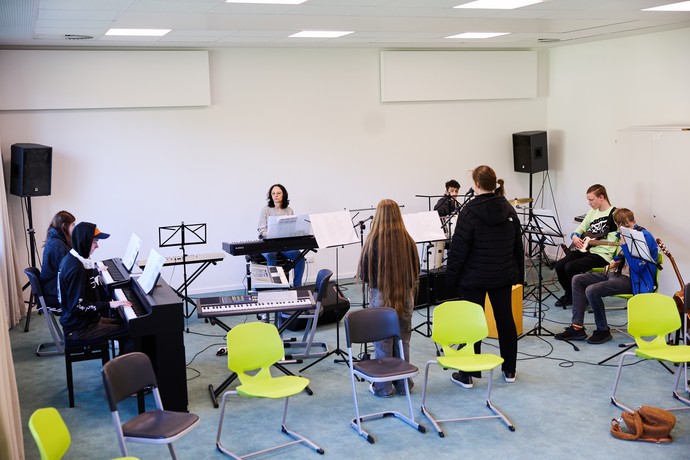 Schulband bei der Probe